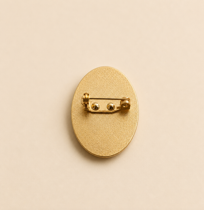 English Oak Leaf & Acorn Petite Brooch | Nature-Inspired Gold Botanical Brooch